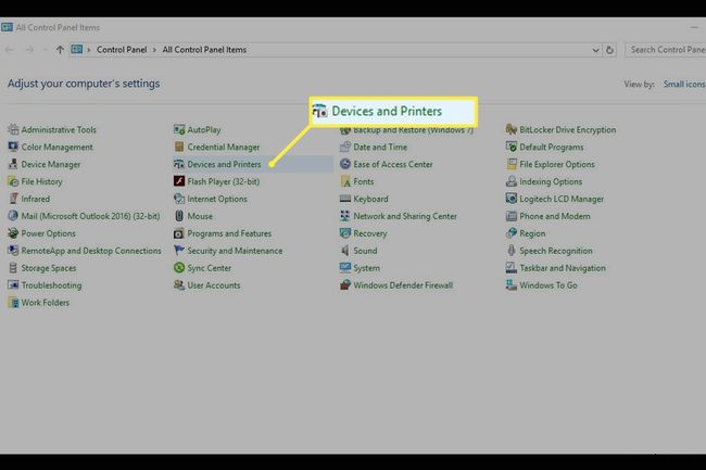 मुद्रण कार्य कैसे रद्द करें और प्रिंटर कतार को कैसे हटाएं