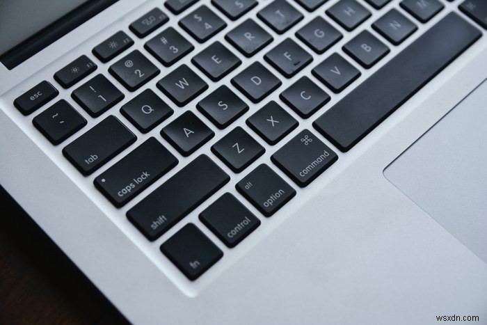 สิ่งที่ต้องมองหาในแล็ปท็อปการเขียนโปรแกรม 