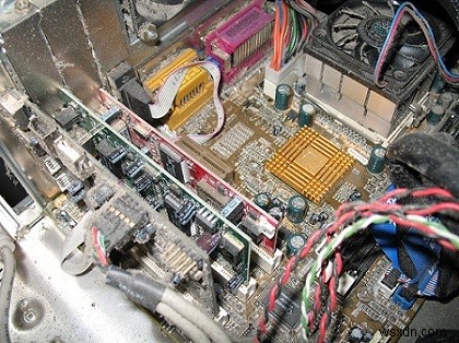 Làm thế nào để giảm nhiệt độ CPU cao 