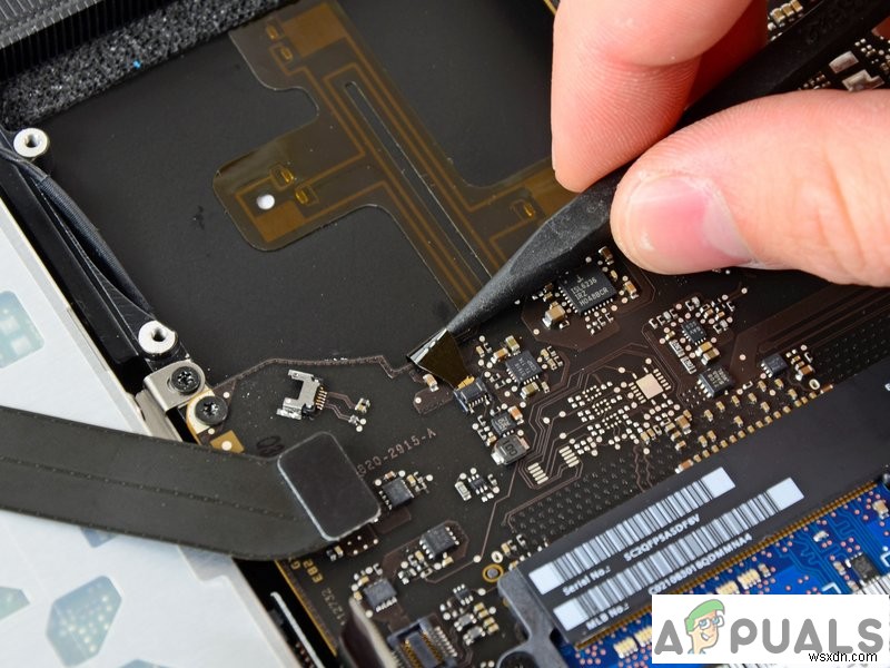 วิธีแก้ไขคีย์บอร์ดแบ็คไลท์ไม่ทำงานบน Mac/Windows 