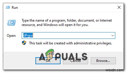 फिक्स:विंडोज 10 बेतरतीब ढंग से जमा देता है 