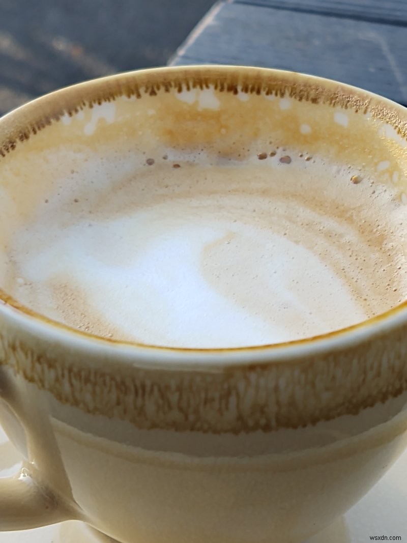 Motorola One Zoom - Lumia đã chết, One muôn năm