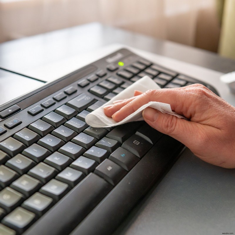 Phải làm gì khi bàn phím chơi game không hoạt động 